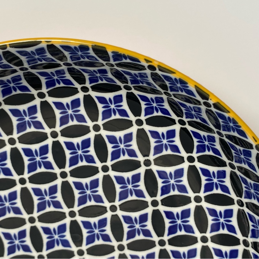 Metahom Serving Bowl Ceramic 8.75” Blue Yellow Honeycomb Bottom Floral Print - Picture 8 of 16